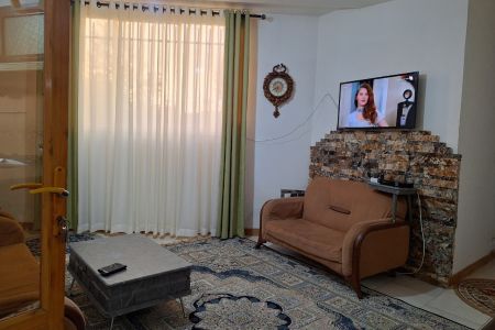 سوئیت در لاهیجان - جاده رودبنه - همکف
