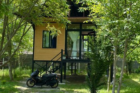 کلبه با نمای شیشه ای ماسال - مهدیخان محله