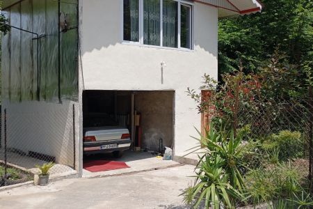 سوئیت حیاط دار در رودبار - کوکنه