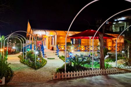 ویلا با معماری سنتی نزدیک ساحل رودسر