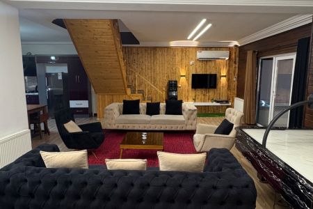 ویلا با استخر و جکوزی در سرخرود