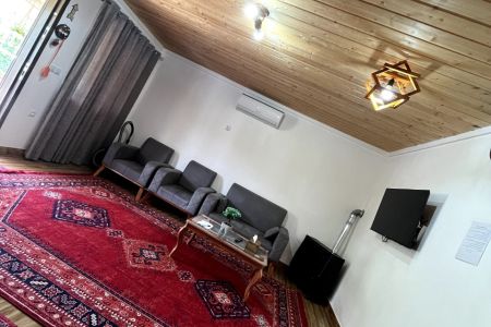 کلبه چوبی در سراوان - گل سرک