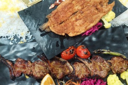 سوئیت نقلی در جاده کبودرآهنگ - همکف