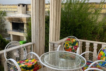 ویلا استخردار در چهارباغ - سنقرآباد