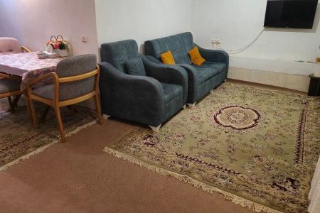 Booking a suite with a yard in Lahijan - Zameydan