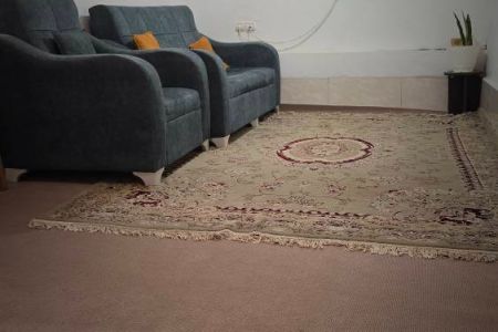 Booking a suite with a yard in Lahijan - Zameydan