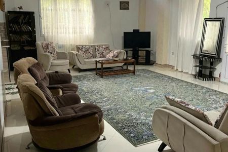 خانه در رودبار - چله بر - طبقه اول