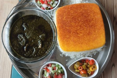 خانه حیاط دار در متل قو - تیلاکنار