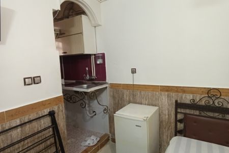 مهمانپذیر در مشهد - ۲ تخته - ۶ متری