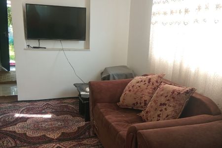سوئیت حیاط دار در کوچصفهان - جعفر آباد
