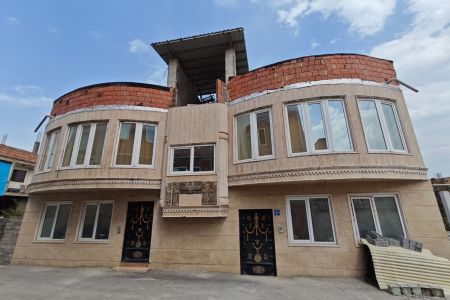خانه مبله چهار خوابه در قائم شهر