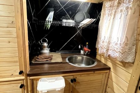 کلبه رولتی در زیباکنار - فخرآباد