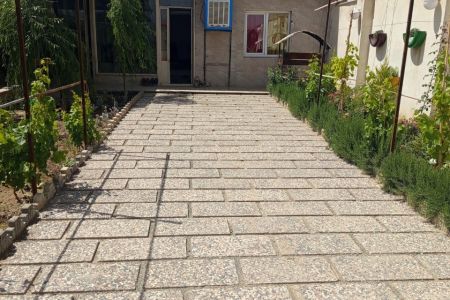 ویلا استخردار در چهارباغ - ملک آباد