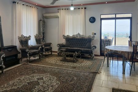 خانه با جکوزی و ویو کوه در دالخانی - ط ۳