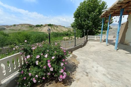 سوئیت سنتی در کلات - قلعه نو