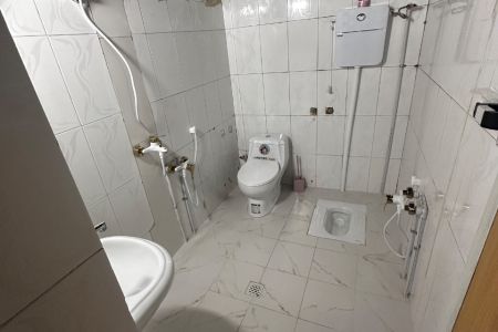 سوئیت نزدیک به حرم در قم - ۶ تخته