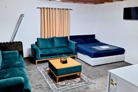 سوئیت ایوان دار در رشت - آقا سید شریف