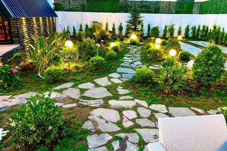 کلبه سوئیسی با استخر در خشت سر محمودآباد