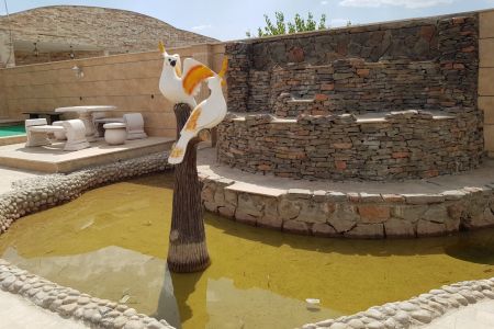 ویلا با حیاط مناسب دورهمی در اصفهان - باچه