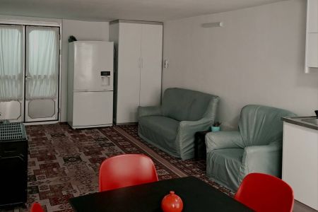 سوئیت مبله در بجنورد - همکف