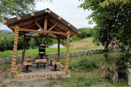 کلبه چوبی با نمای شیشه ای در شاندرمن - اولم