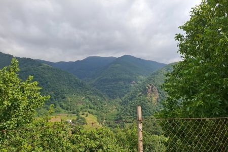خانه ویلایی رو به کوه در گردنه حیران - گیلده