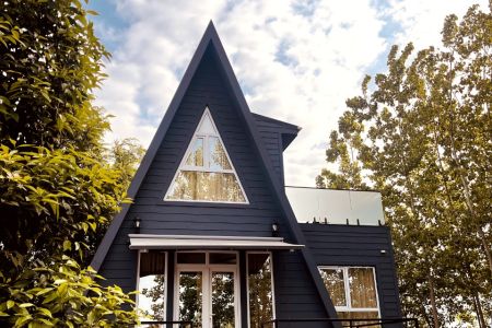 کلبه سوئیسی در رودبنه - دموچال