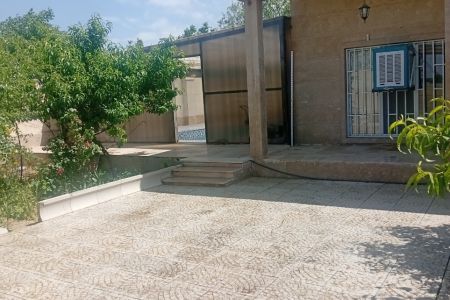 ویلا استخردار در چهارباغ - کهریزک