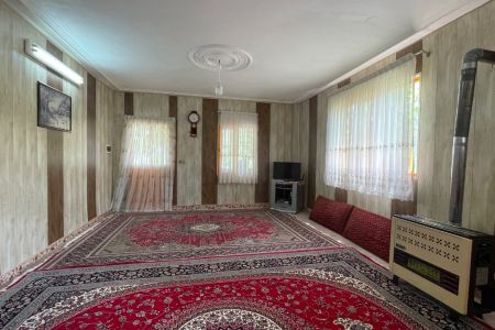 خانه باغ در الموت غربی - انگورازوج