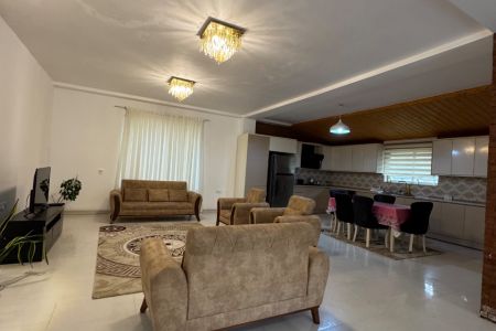 ویلا دوبلکس استخردار نزدیک تله کابین رامسر
