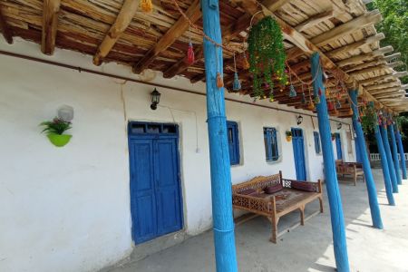سوئیت سنتی در کلات - قلعه نو