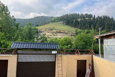 خانه با وان جکوزی در زیرآب - عباس کتی