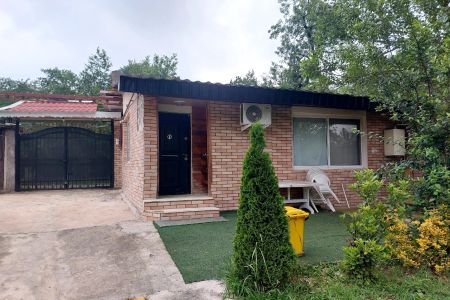 سوئیت حیاط دار در سراوان - جوکلبندان