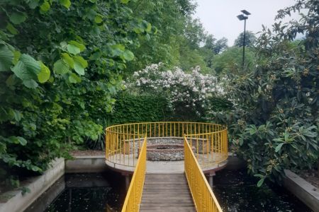 کلبه سوئیسی حیاط دار در گرگان - توسکستان