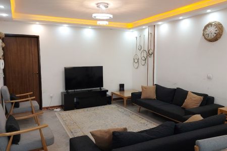 سوئیت مبله نزدیک باغ دلگشا شیراز - طبقه ۲