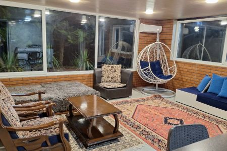 سوئیت حیاط دار در چابکسر - شیخ زاهد محله