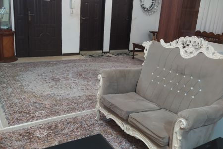 اجاره سوئیت در رودبار - طبقه بالا