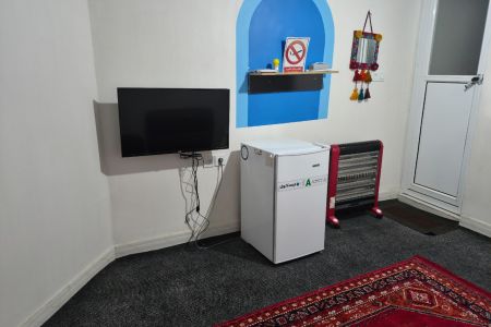 بومگردی در محمدآباد گرمسار - واحد دو