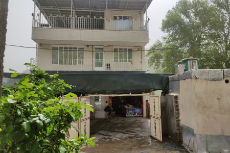 سوئیت با ویو کوه و پل بیشه در خرم آباد - ط ۳