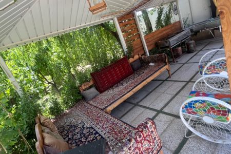 ویلا استخردار در چهارباغ - نزدیک رامجین