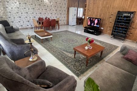 ویلا استخردار در چهارباغ - رامجین