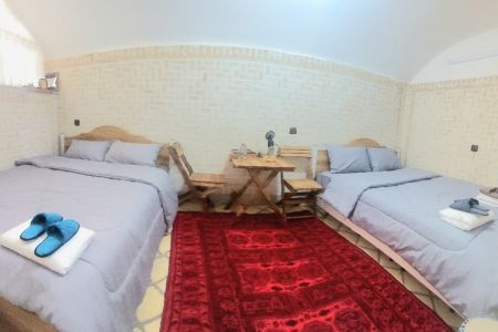 بومگردی در قمصر - اتاق دارچین