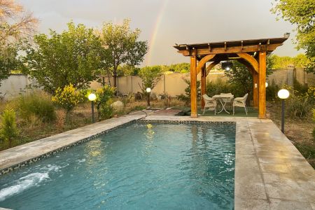 Villa with pool in Koohsar