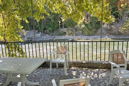 خانه ویلایی در وشمندجان باغ بهادران - همکف