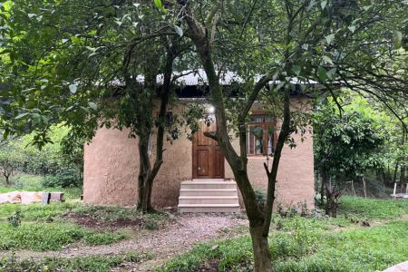 سوئیت با نمای کاهگلی در متل قو - دانیال