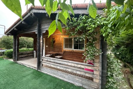 کلبه چوبی در لاهیجان - لیالستان