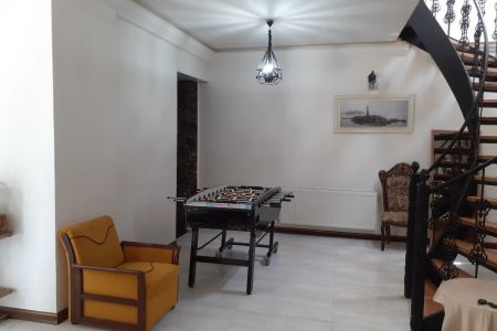 ویلا دوبلکس استخردار در شهرک زعفرانیه