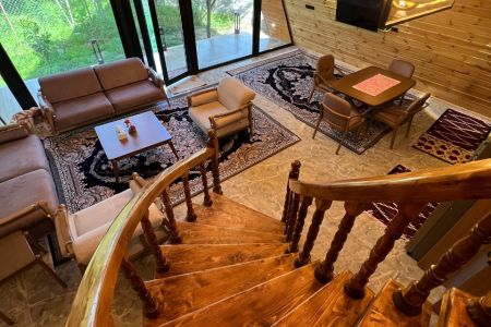 کلبه سوئیسی بالکن دار در اسالم - طاهری محله