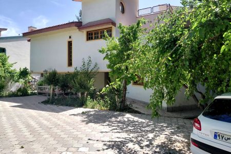 خانه ویلایی در وشمندجان باغ بهادران - همکف