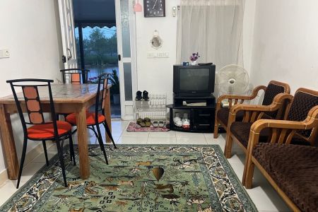 سوئیت کنار استخرماهی در آقاسیدشریف رشت